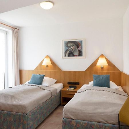 Ferienwohnung Ostseetraum mit Balkon im Kaiserhof 4 Kellenhusen Exterior foto