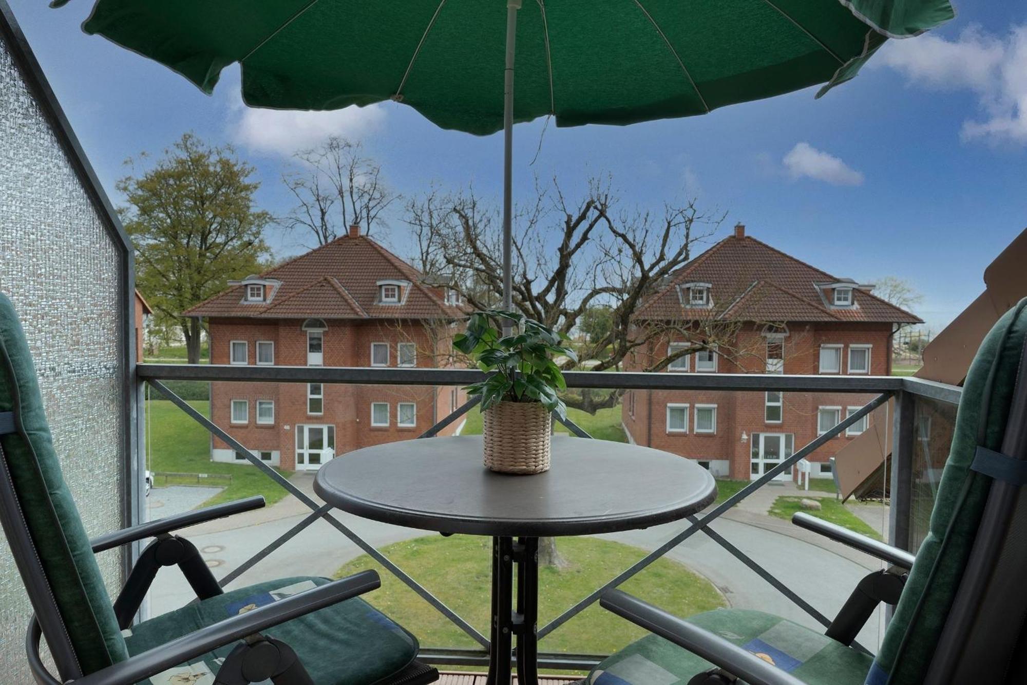 Ferienwohnung Ostseetraum mit Balkon im Kaiserhof 4 Kellenhusen Exterior foto