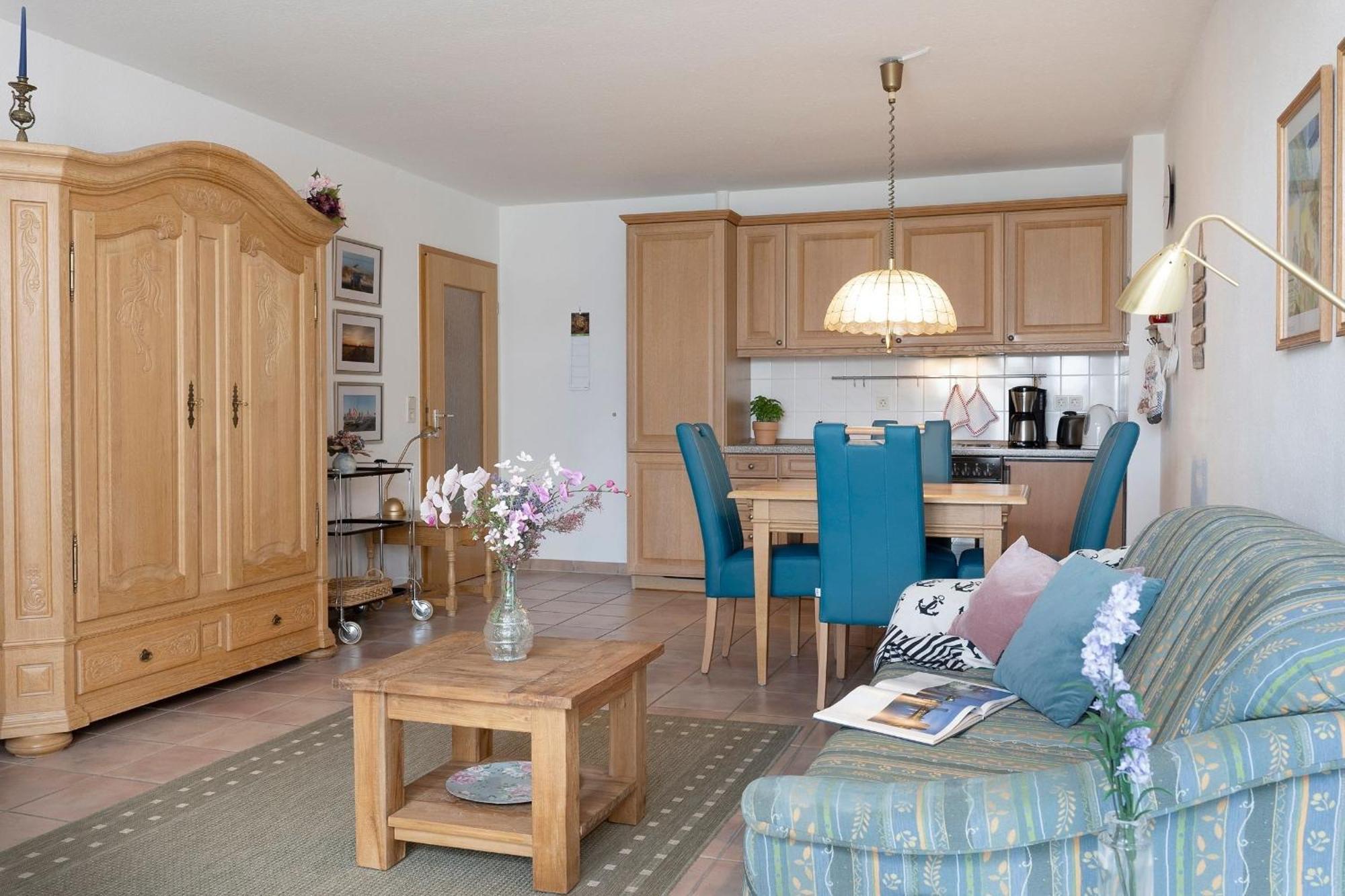 Ferienwohnung Ostseetraum mit Balkon im Kaiserhof 4 Kellenhusen Exterior foto